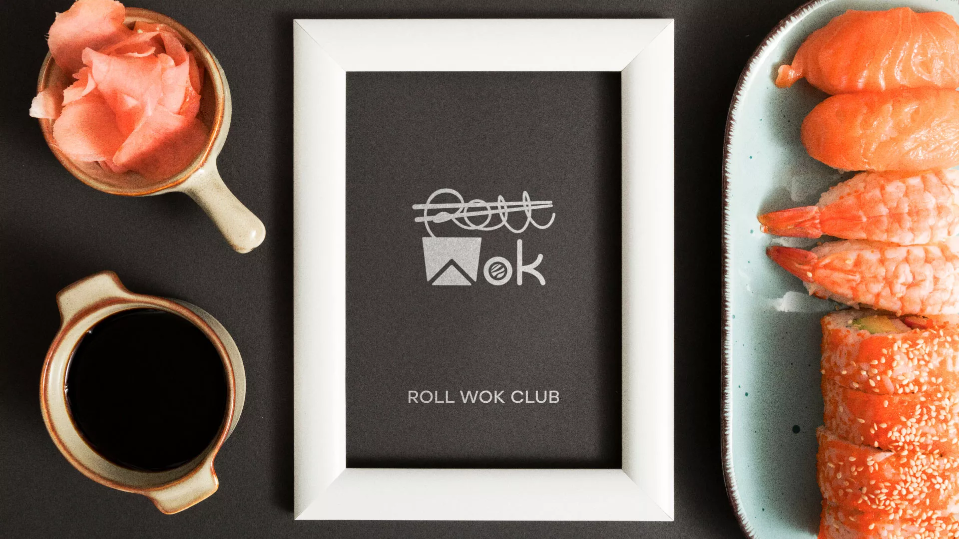 Разработка логотипа суши-бара «Roll Wok Club» в Ак-Довураке